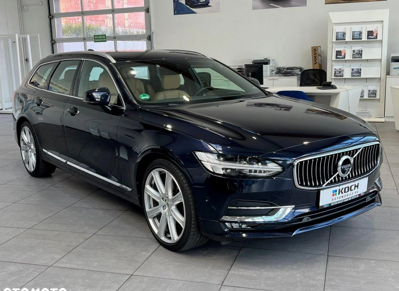 Volvo V90 cena 116900 przebieg: 106000, rok produkcji 2016 z Stronie Śląskie małe 466
